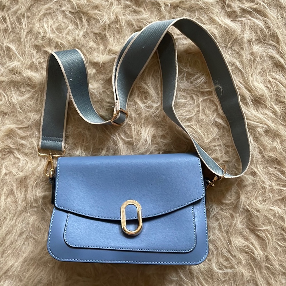 Grey blue purse with chic fabric straps